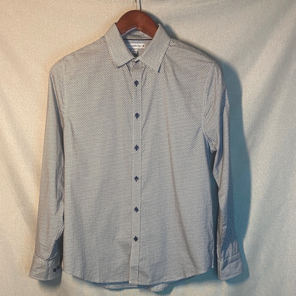 PD&EC White Micro-Pattern Long-Sleeve Dress Shirt. Size L. New.
